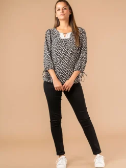 Blouse imprimé liberty col dentelle