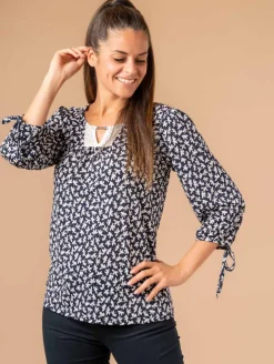 Blouse imprimé liberty col dentelle