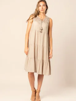 Robe volants macramé